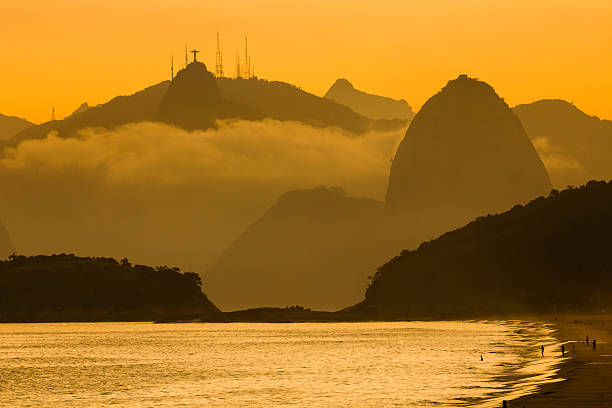 istock Golden Dusk in Rio de Janeiro from Niteroi Beach 477885514