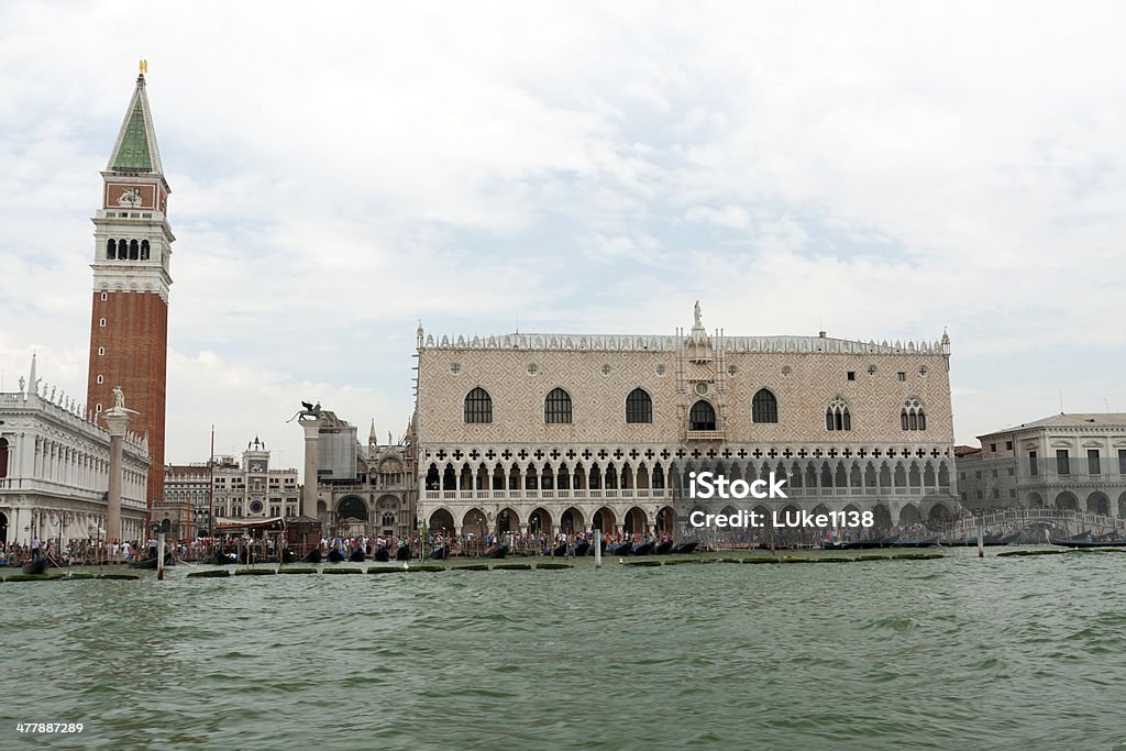 Piazza San Marco - Zbiór zdjęć royalty-free (Arkada)