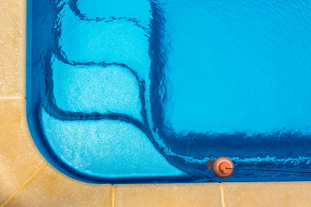 istock Swimming pool with downstairs 477888658