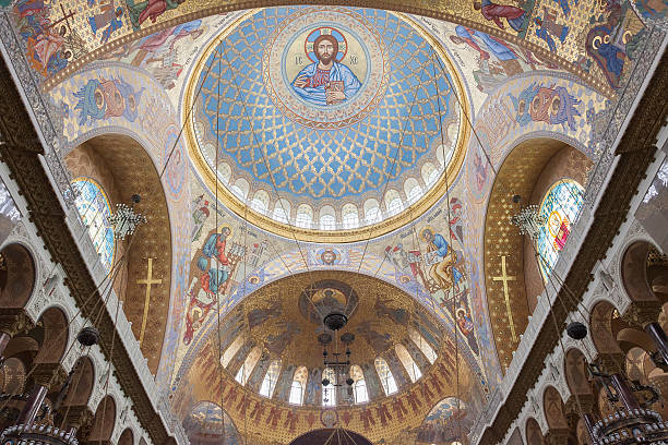 marynarki wnętrza katedra świętego mikołaja w kronstadt, - cathedral st petersburg indoors fresco zdjęcia i obrazy z banku zdjęć