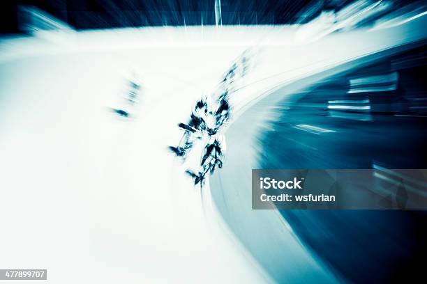 Concorrência De Ciclismo - Fotografias de stock e mais imagens de Atividade - Atividade, Azul, Bicicleta