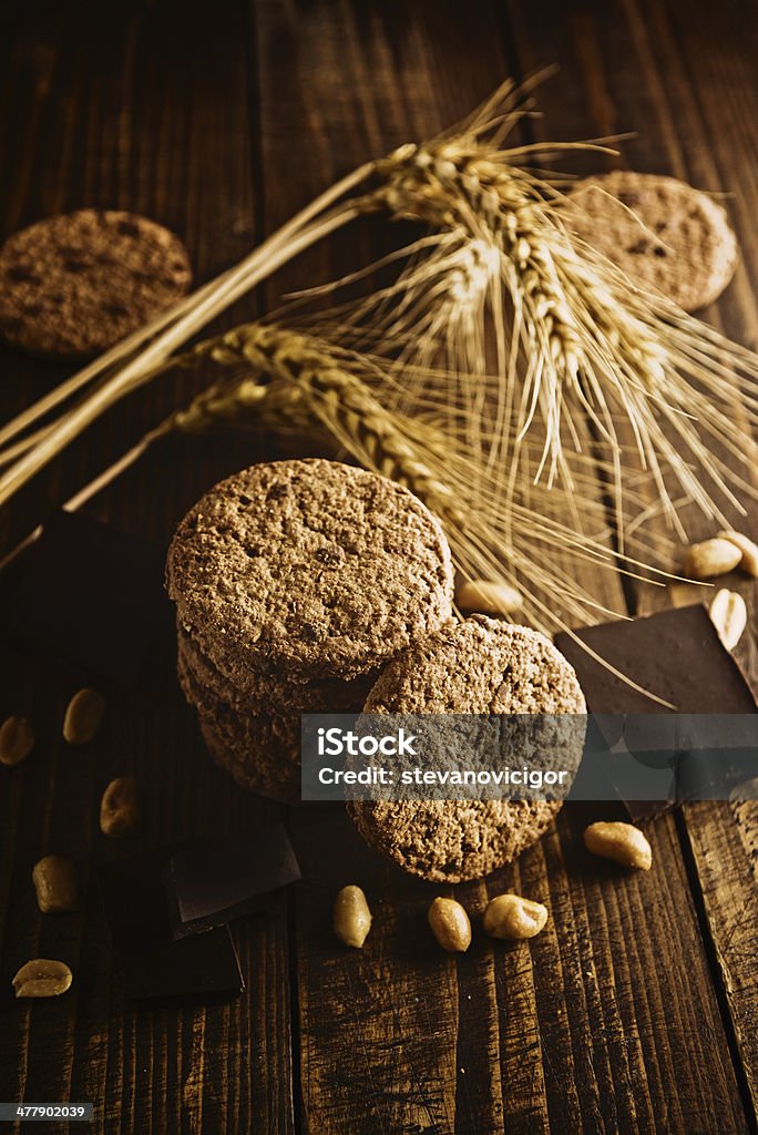 Biscotti al cioccolato - Foto stock royalty-free di Alimentazione sana