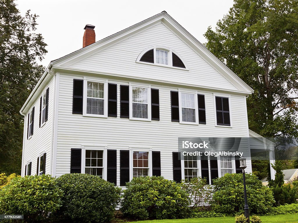 Casa di lusso del New England, Sandwich, Cape Cod, Massachusetts, Stati Uniti. - Foto stock royalty-free di New England - Stati Uniti Orientali