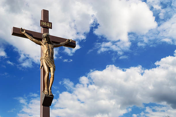 istock Statue of the crucifixion 477950979
