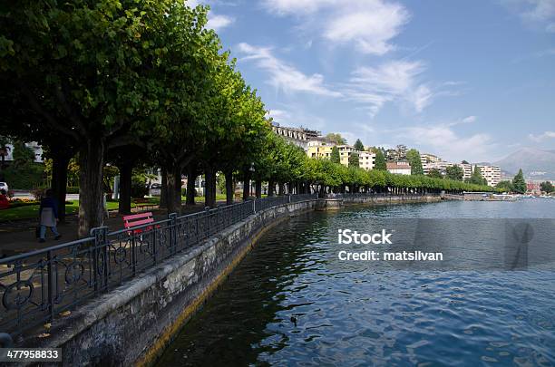 Photo libre de droit de Lac Avec Des Arbres banque d'images et plus d'images libres de droit de Alpes européennes - Alpes européennes, Alpes suisses, Arbre