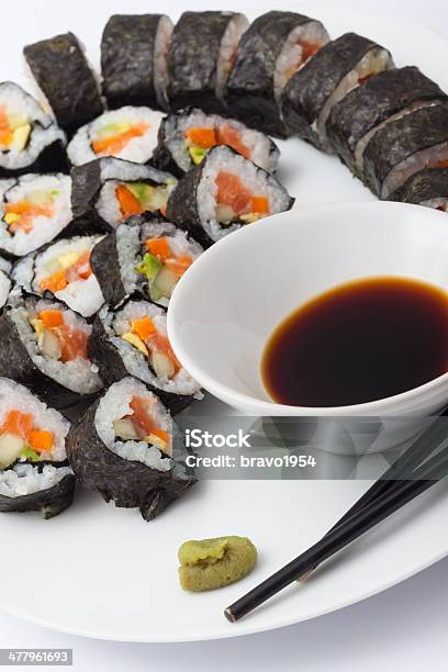 Plato Sushi Foto de stock y más banco de imágenes de Alimento - Alimento, Aperitivo - Plato de comida, Arroz - Comida básica