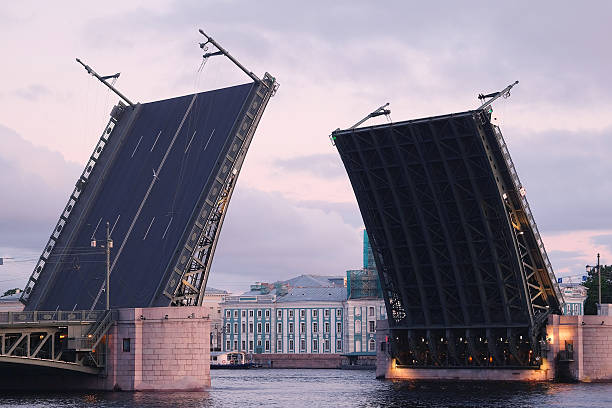 istock Open Palace bridge from the Neva river 477973430