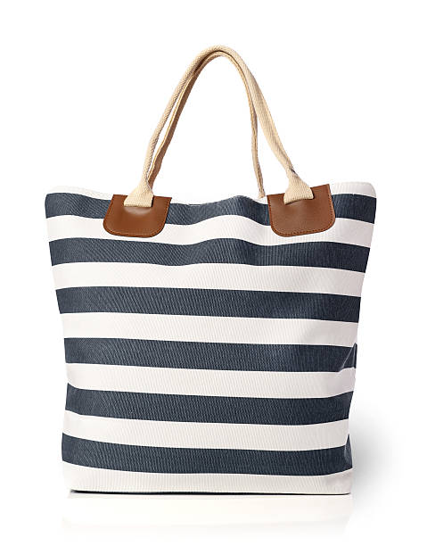 beach bag isoliert - strandtasche stock-fotos und bilder