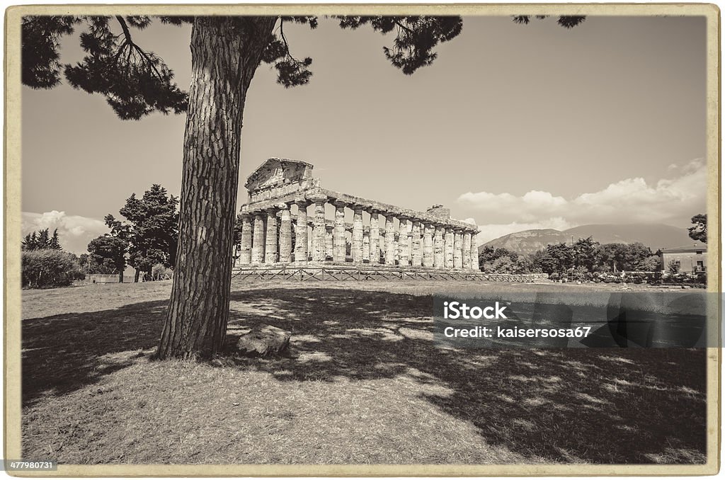 Paestum, храм Афины. - Стоковые фото Археология роялти-фри