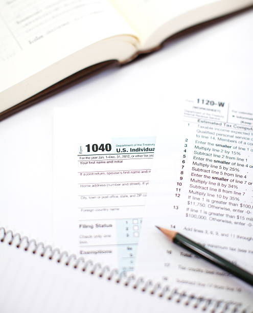 istock U.S. income tax form 477984089