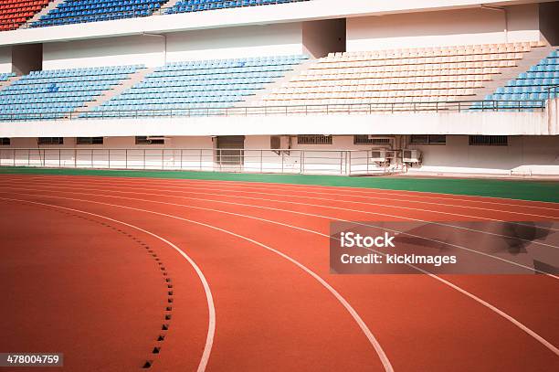 Bieżnia - zdjęcia stockowe i więcej obrazów Lekkoatletyka - Lekkoatletyka, Stadion, Trybuna
