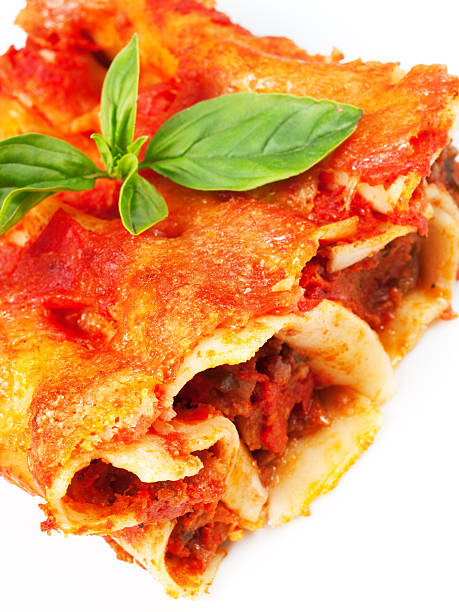 istock Bolognese cannelloni 478010677