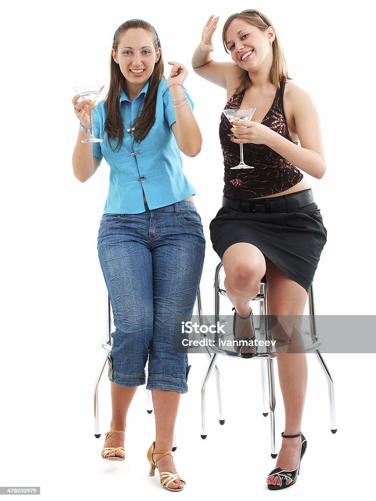 Ragazze con il cocktail - Foto stock royalty-free di Abbigliamento casual