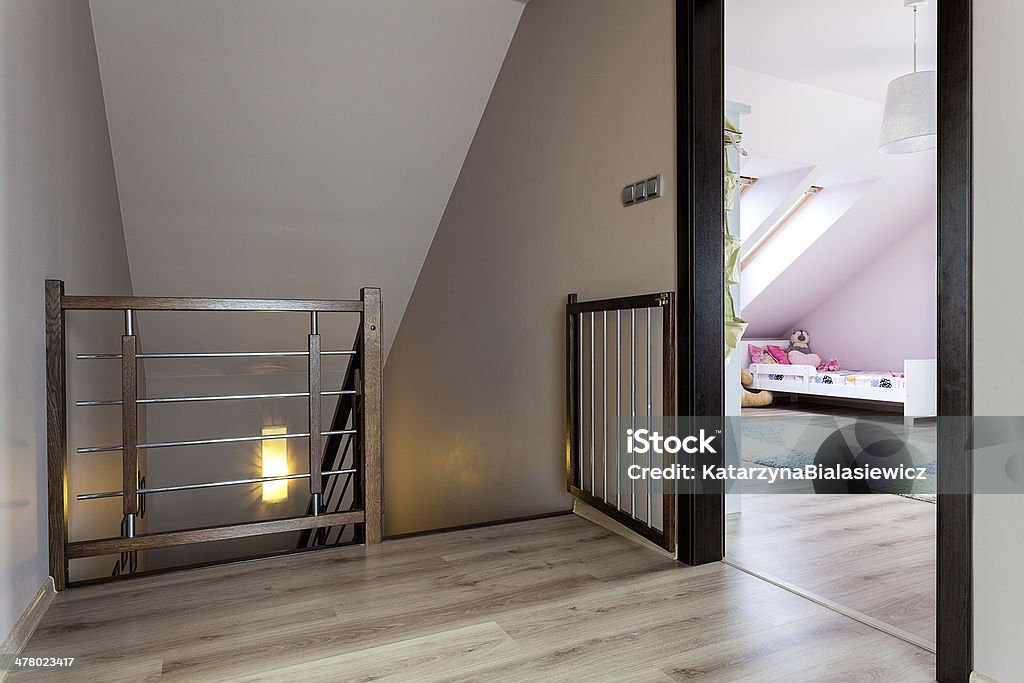 Urban APARTAMENTO-Escalera - Foto de stock de A la moda libre de derechos