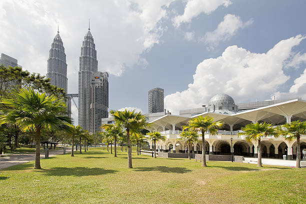 istock Masjid Asy-Syakirin Mosque in Kuala Lumpur 478038329