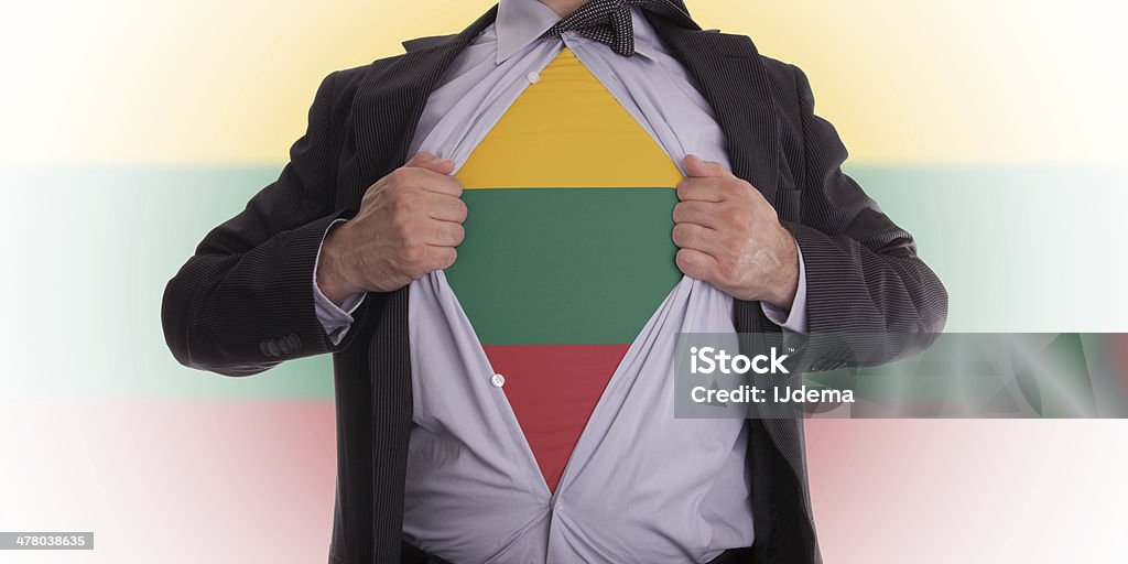 Homem de negócios com Bandeira Lituânia camiseta - Foto de stock de Abrindo royalty-free