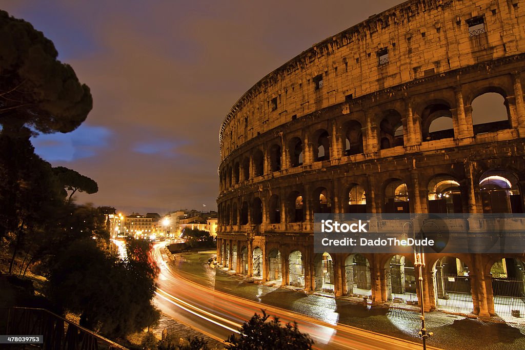 Noc w Koloseum - Zbiór zdjęć royalty-free (Amfiteatr)