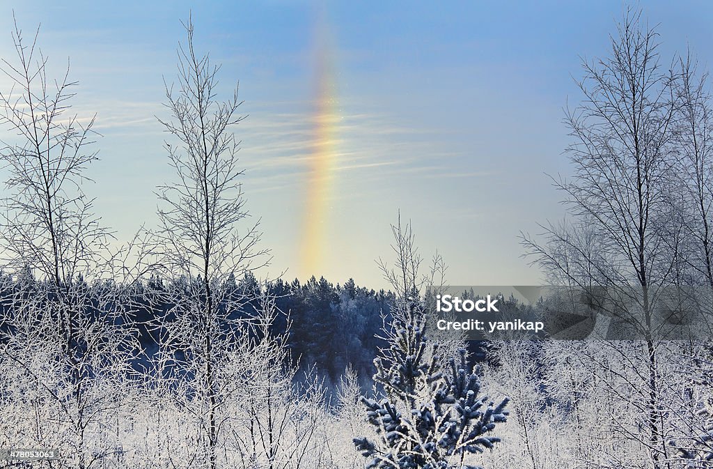 Зимние rainbow halo - Стоковые фото Без людей роялти-фри