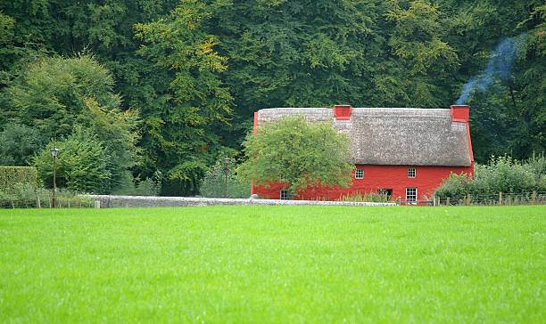 istock traditional old cottage 478062691