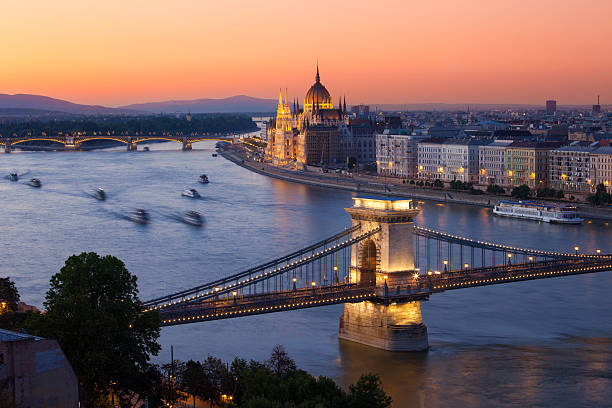 istock Budapest cityscape sunset with Chain Bridge and Parliament Building 478081237