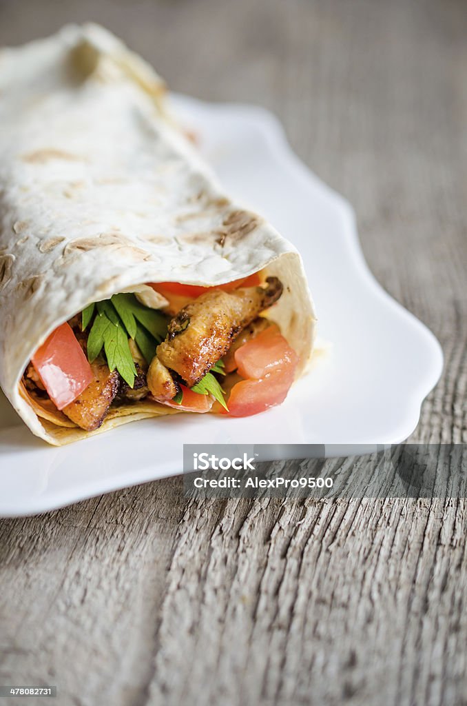 Tortilla o burritos en primer plano - Foto de stock de Alimento libre de derechos