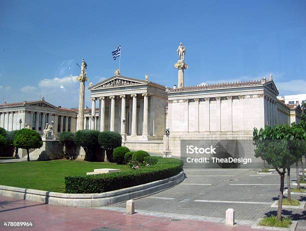 Grecia Foto de stock y más banco de imágenes de Estatua - Estatua, Sócrates - Filósofo, 2015