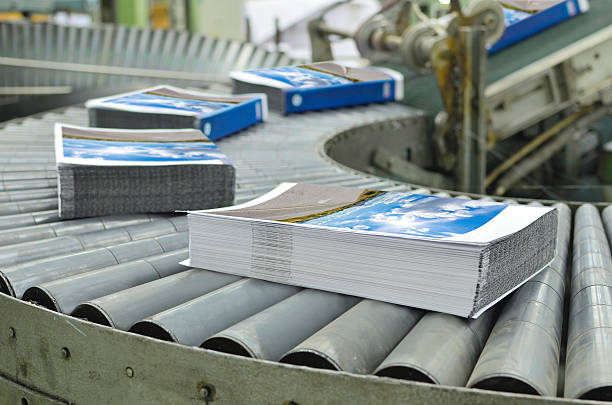 istock Close-up of the offset print plant conveying process 478090958