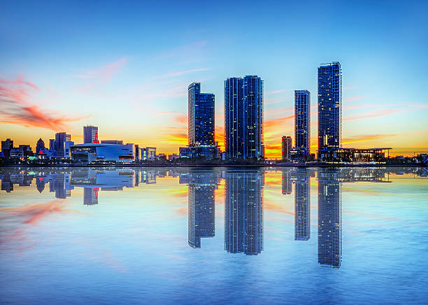 istock Miami city by night 478096221
