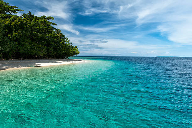 istock Tropical Paradise Crystal Water beach 478100781