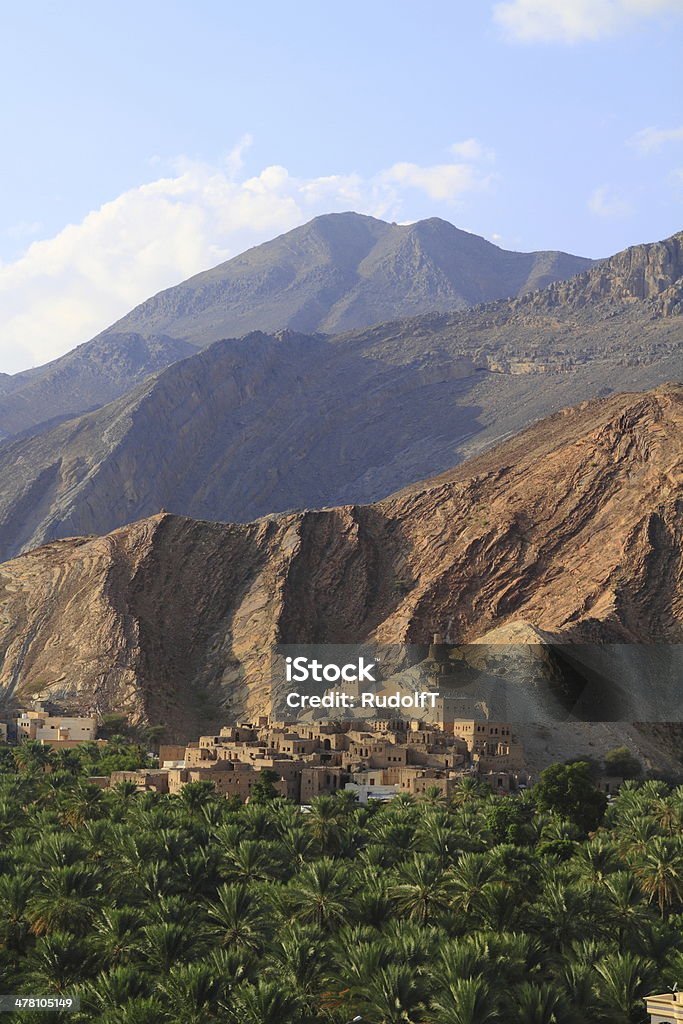 Abandonado Village Birkat Al-Mawz - Foto de stock de Abandonado royalty-free