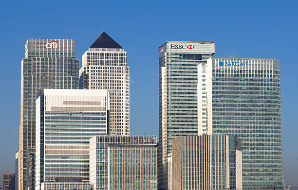 canary wharf, nahaufnahme - hsbc stock-fotos und bilder