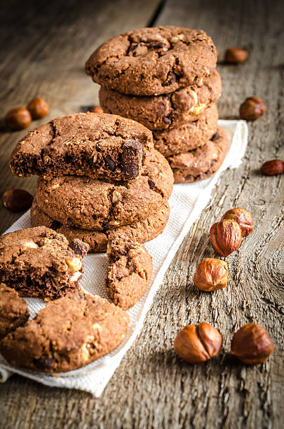 istock Dark chocolate and hazelnut cookies 478112303