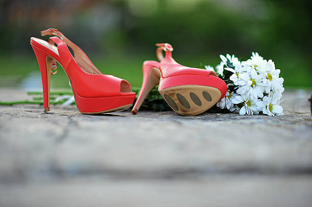 istock red shoes with flowers 478116920
