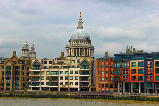 istock St Pauls Cathedral,London 478117702