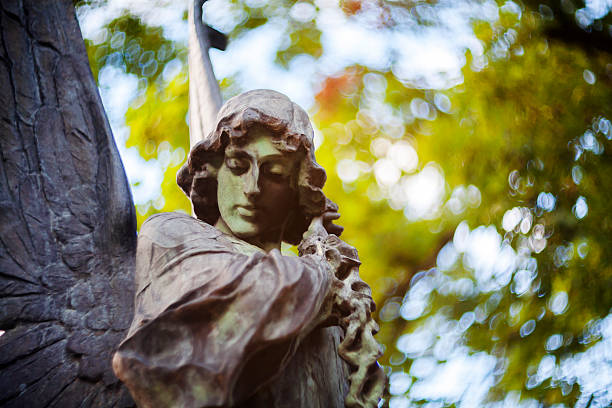 istock Statue of angel 478117932