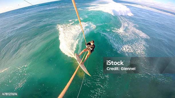 barrer Factibilidad Domar Kitesurfing Disminución Gopro Selfie De Hawai Foto de stock y más banco de  imágenes de Cámara ponible - Cámara ponible, Islas de Hawái, Surf - iStock
