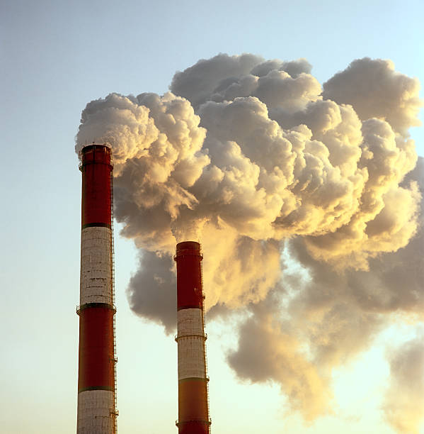 fumo. - toxic substance fumes environment carbon dioxide foto e immagini stock