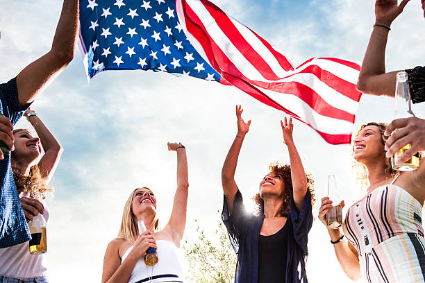 istock Friends celebrating US Independence Day 478171376