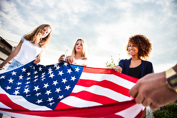 istock Friends celebrating US Independence Day 478171382