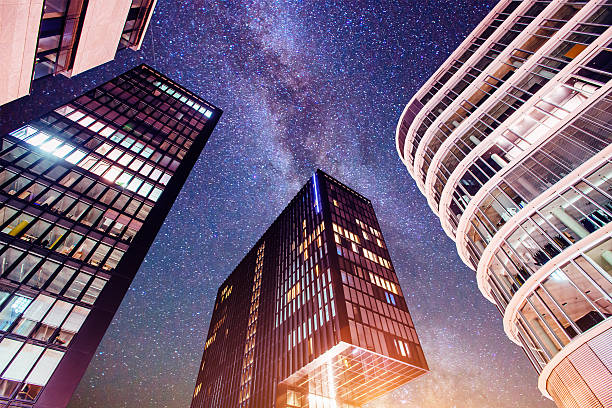 istock Night city osvitchene neon. 478174098