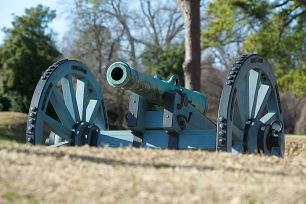 istock Revolutionary War Canon on Wagon 478195263