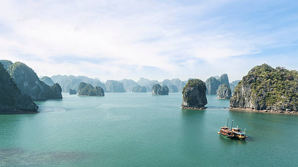 Karst Island Landscape In Halong Bay, Vietnam Beautiful View Of Halong Bay, Vietnam gulf of tonkin photos stock pictures, royalty-free photos & images