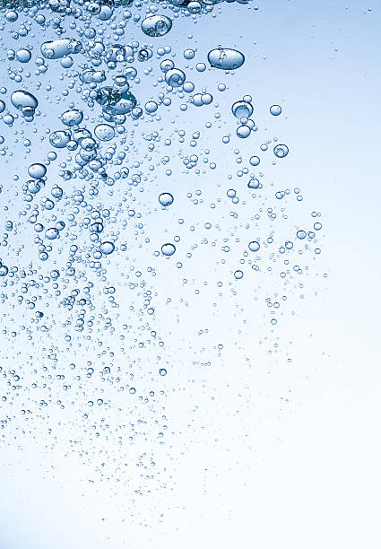 istock Abstract shape of bubbles in water 478203248