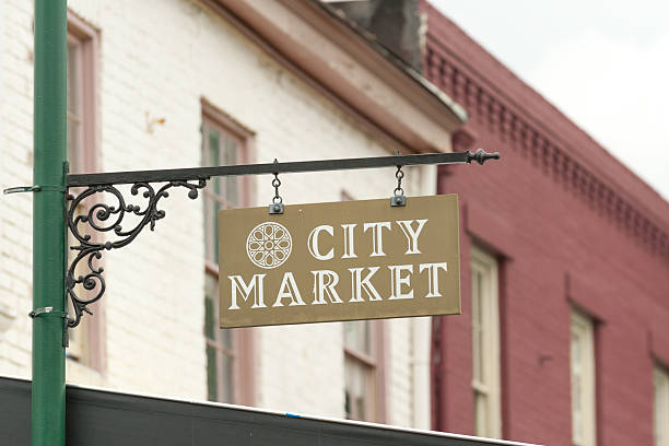 istock Savannah City Market 478212220