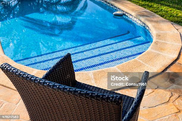 El Sábado Foto de stock y más banco de imágenes de Agua - Agua, Aire libre, Al lado de la piscina