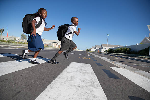 afrikanischer schule kinder - six speed stock-fotos und bilder