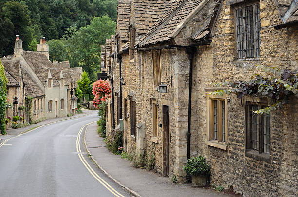 istock Castle Combe, Cotswolds cottages 478247337