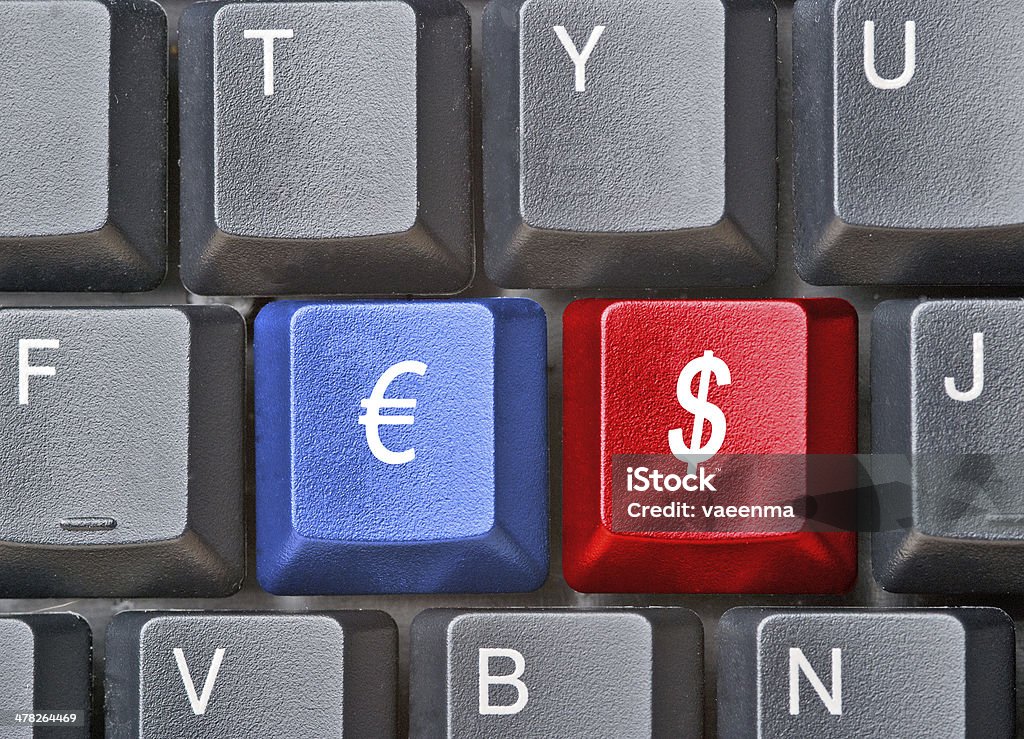 Hot clés avec les symboles du dollar et euro - Photo de Clavier d'ordinateur libre de droits