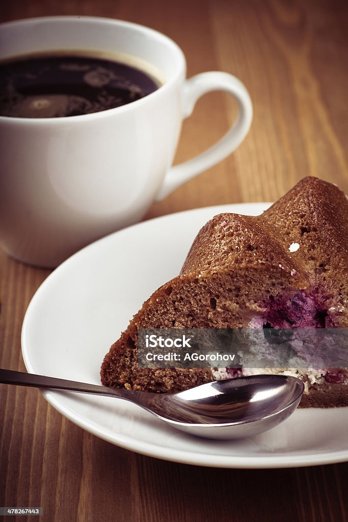 Pastel y café - Foto de stock de Al horno libre de derechos