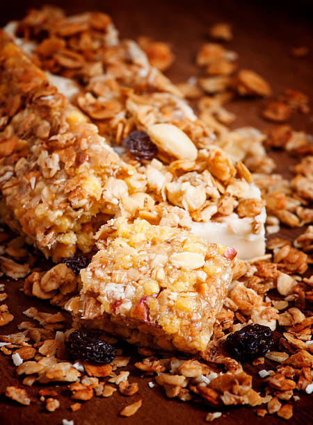 istock Bar muesli and spilled cereal 478268626